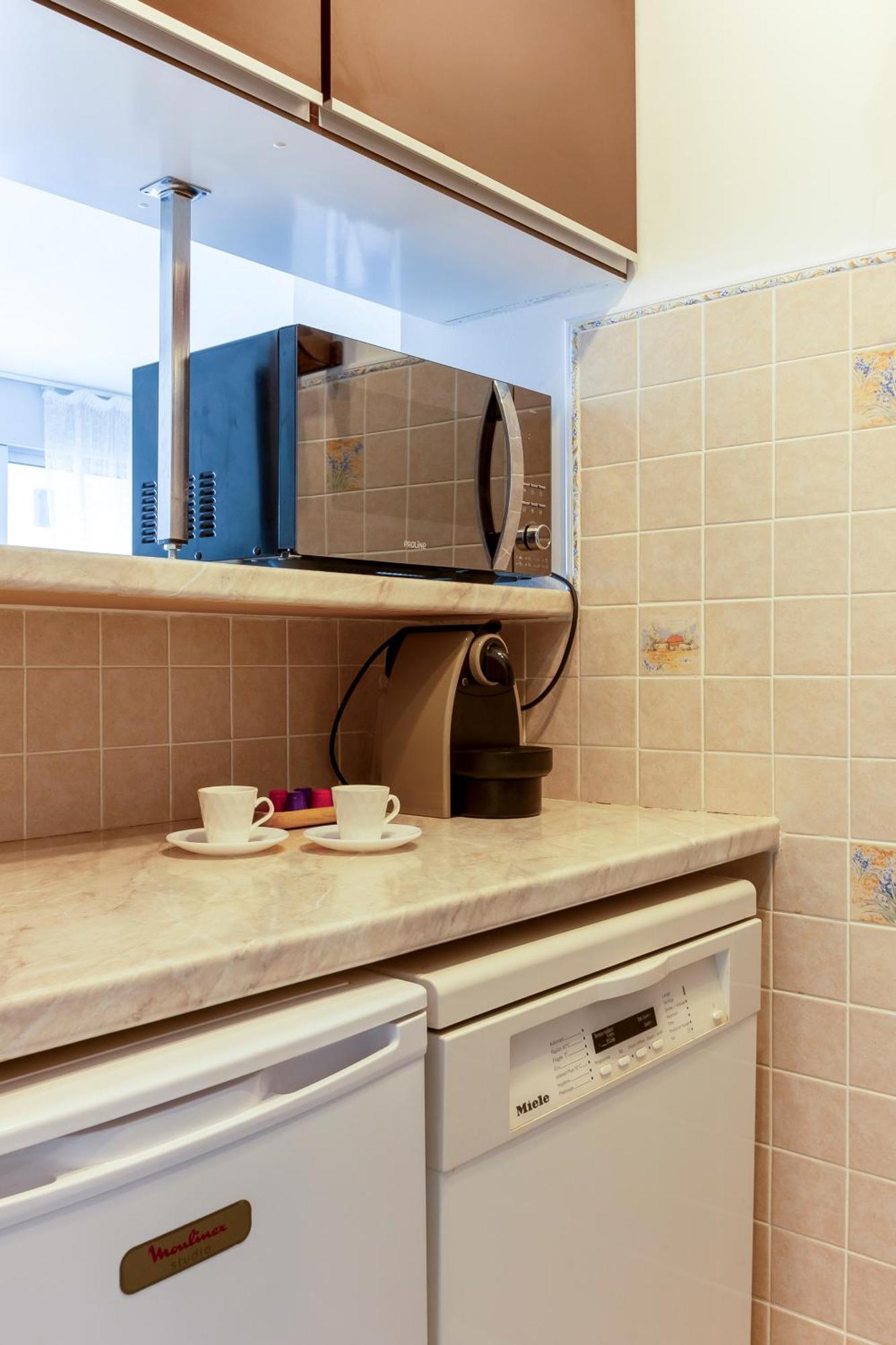 Chez Edouard 362 - Superbe Appartement En Premiere Ligne De La Plage لا غراند موت المظهر الخارجي الصورة